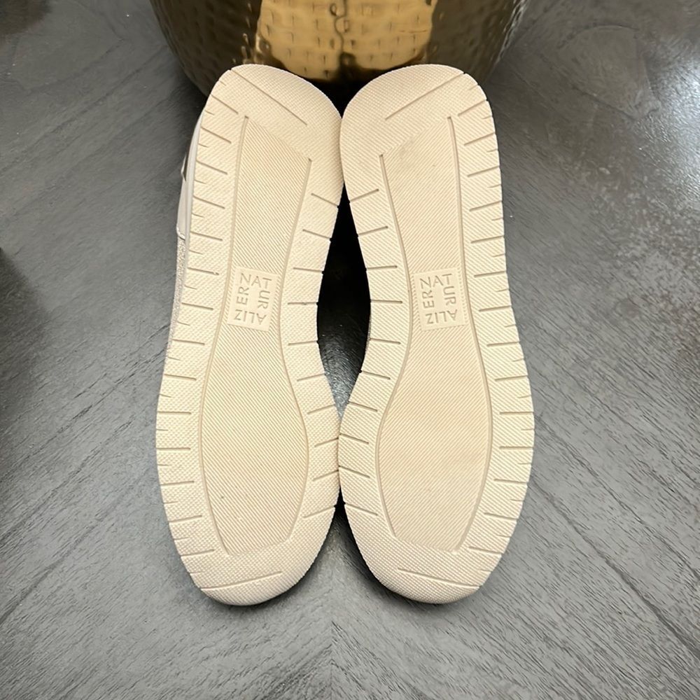 Naturalizer Lafayette French Knit Slip-On Sneakers - Picture 4 of 13